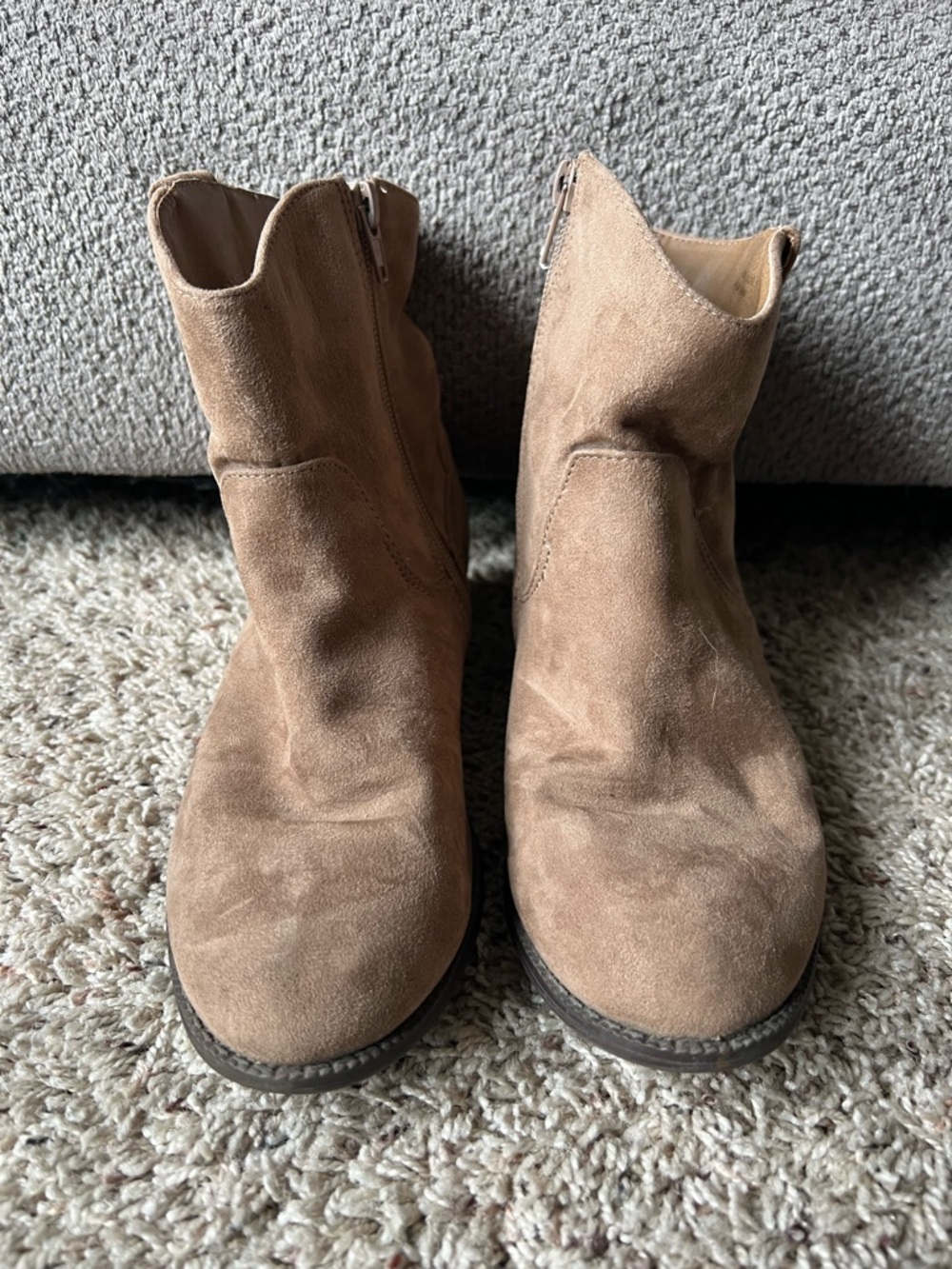 Women’s Suede Ankle Booties in Light Brown
